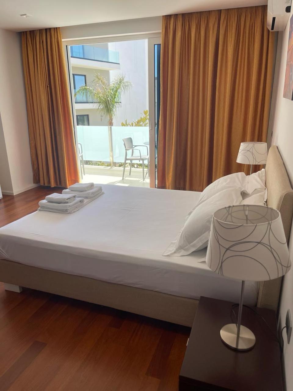 3B Suites Boutique Hotel Sarandë エクステリア 写真